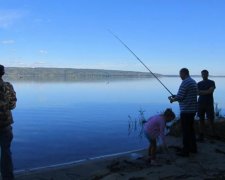 В Україні заборонили риболовлю
