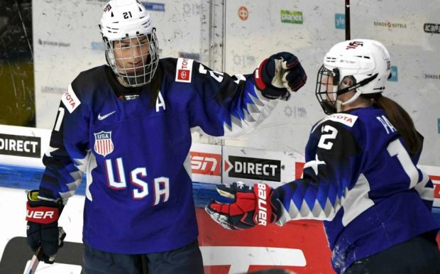 Збірна США з хокею розтоптала росіянок на чемпіонаті світу