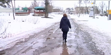 Гумові чоботи: фото скрін Ютуб