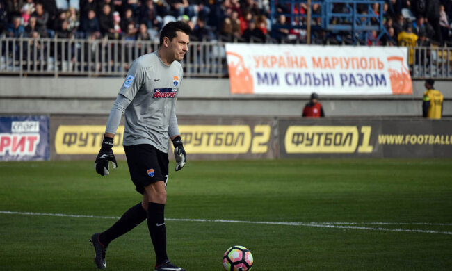 Ексворотаря "Шахтаря" розкритикували після матчу з "Динамо": "Чому не вийшов на гру?"