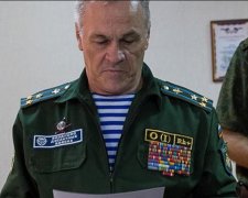 Милый друг: силовики "приняли" соратника Захарченко