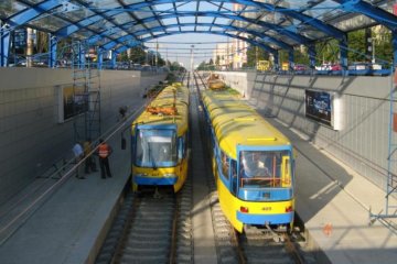 Киянам показали сучасні трамваї - вони вже в сказі