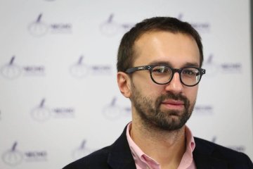 "Зганьбився і не має куди йти": Лещенко жорстко відреагував на "ворога Трампа"