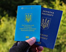 Безвіз – це перемога, але не для всіх через тотальну бідність, - політолог