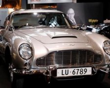 У Парижі показали колекцію рідкісних ретро авто (фото)