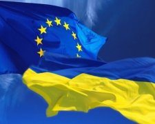 Украина выполнила не все обязательства для отмены виз - Лещенко