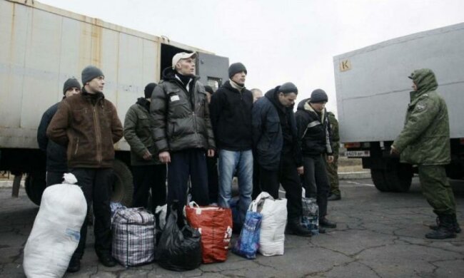 Имитация переговоров только навредит украинским пленным, - юрист-международник
