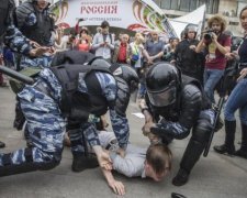 Розправити спину нікому: журналіст вказав на важливу відмінність українців від росіян