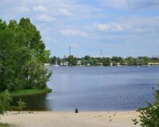 В Оболонській затоці знайшли  труп чоловіка 