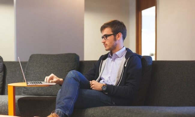 Роботодавці відкрили полювання на "білих комірців"