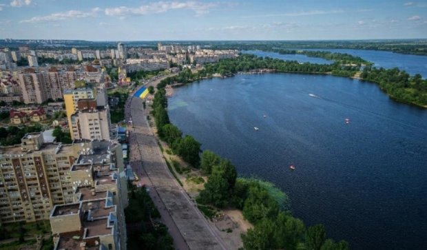 Замість затоки на Оболоні збудують розважальний центр