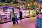 Друзі відправили українську студентку за ґрати: усе через програш в карти