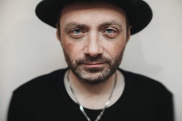 Екс-соліст "Агати Крісті" пішов судом на брата