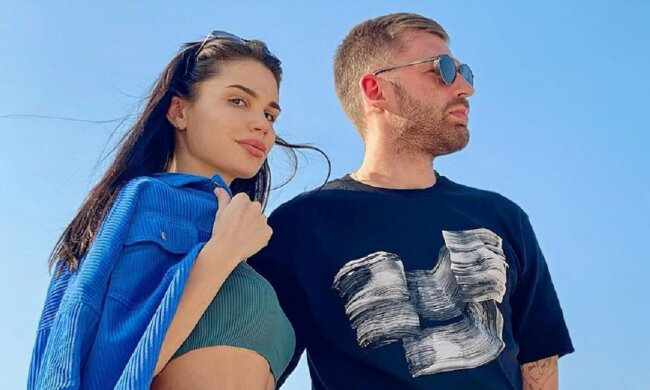 Андрій Рибак з дівчиною, фото "Інстаграм"