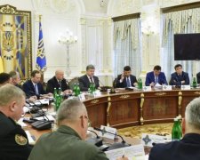 Відставка Гройсмана та позачергові вибори: українцям зробили термінову заяву