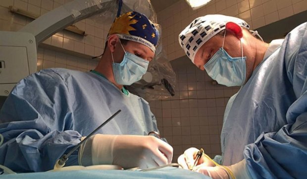 Днепропетровские врачи провели сложнейшую операцию на мозге (фото) 