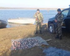Молдаване незаконно ловили рыбу в украинском озере