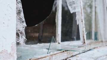 Взрыв в многоэтажном доме на Ломовской в Днепре
