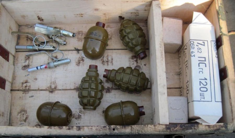Как хранить гранаты. Ящик с гранатами ргд-5. Ящик гранат ф1. Граната ргд 5. Ящик для гранат ргд-33.