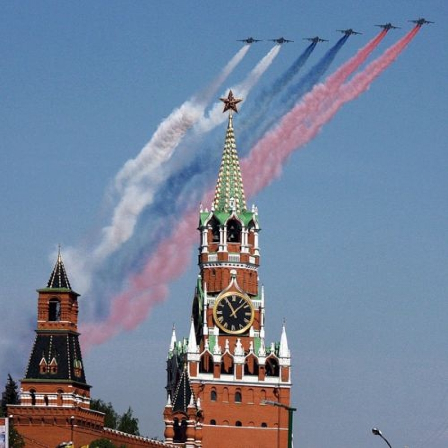 Парад Кремль Спасская башня