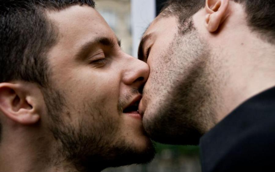 Gay men gardasil