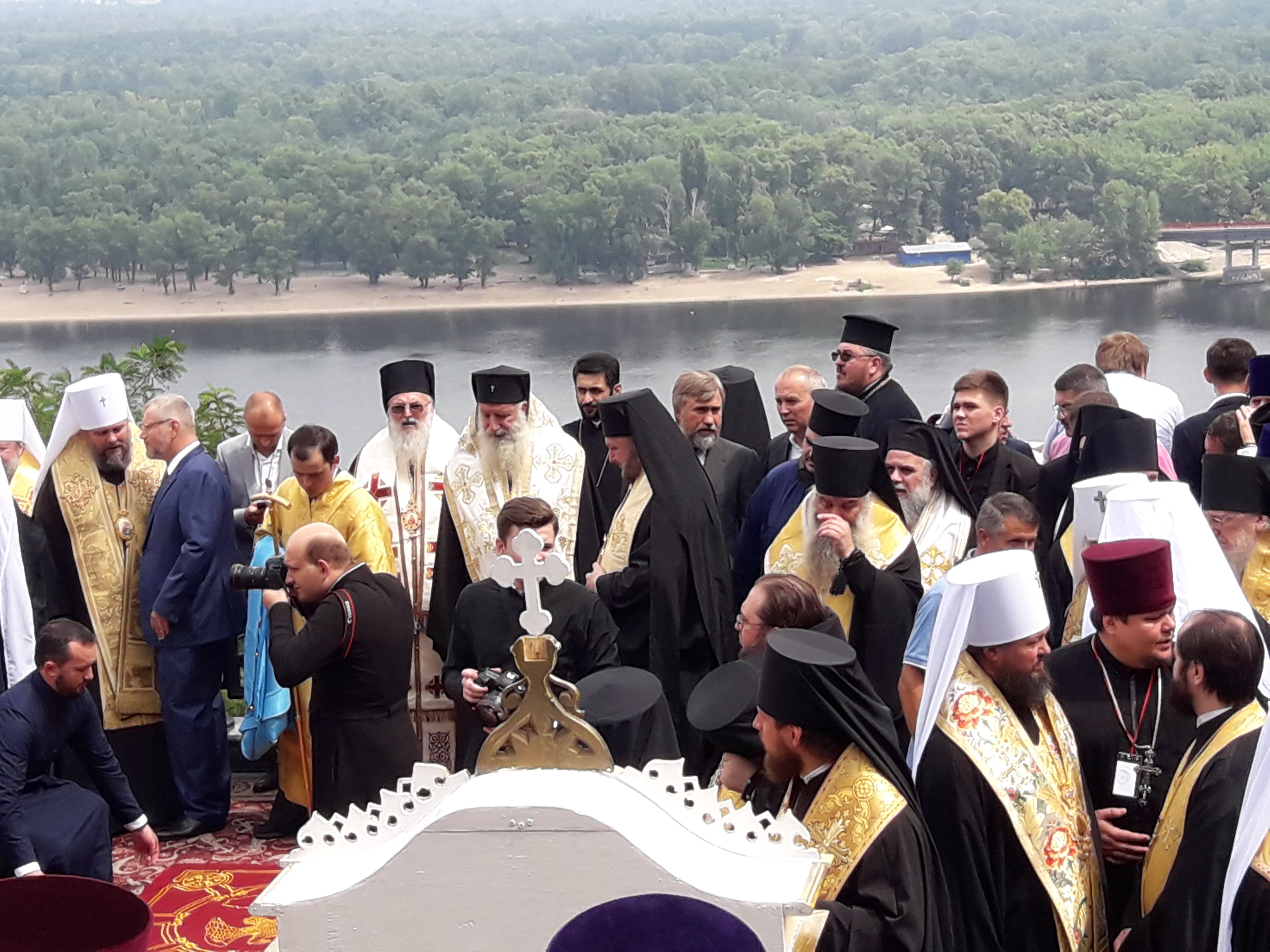 Единая церковь. Белорусская автокефальная православная Церковь. Украинская автокефальная православная Церковь. Священники белорусской автокефальной православной церкви. Процесс автокефалии РПЦ.