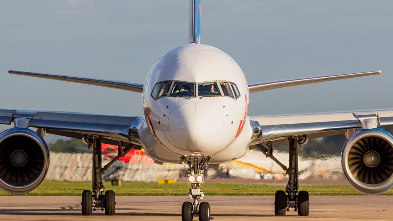 757. Самолет Боинг 757. Узкофюзеляжные самолеты Боинг. Boeing 757 пассажирские самолёты. Боинг 757 100.