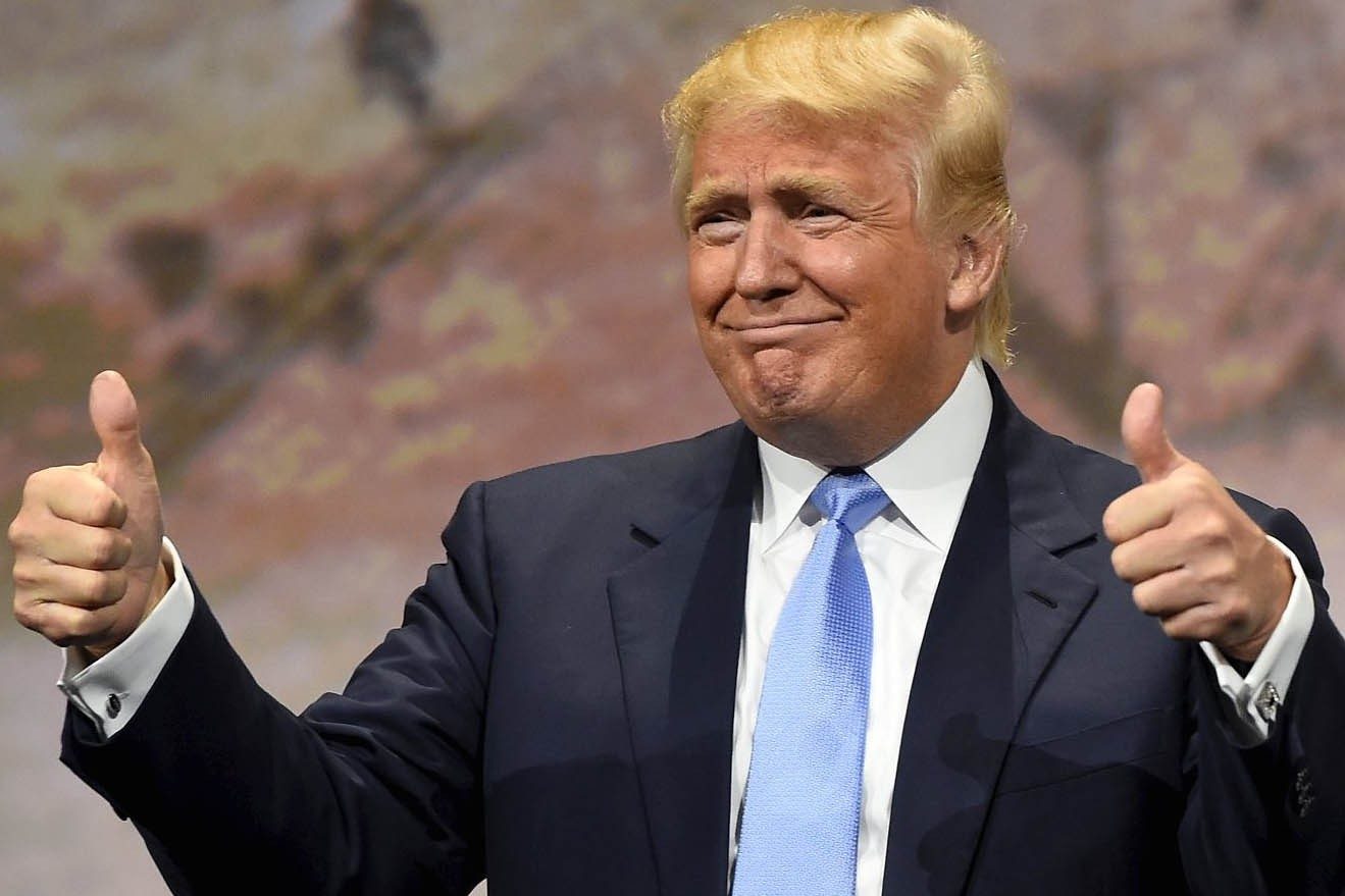 idiot-thumbs-up-naked-bengaly-girls