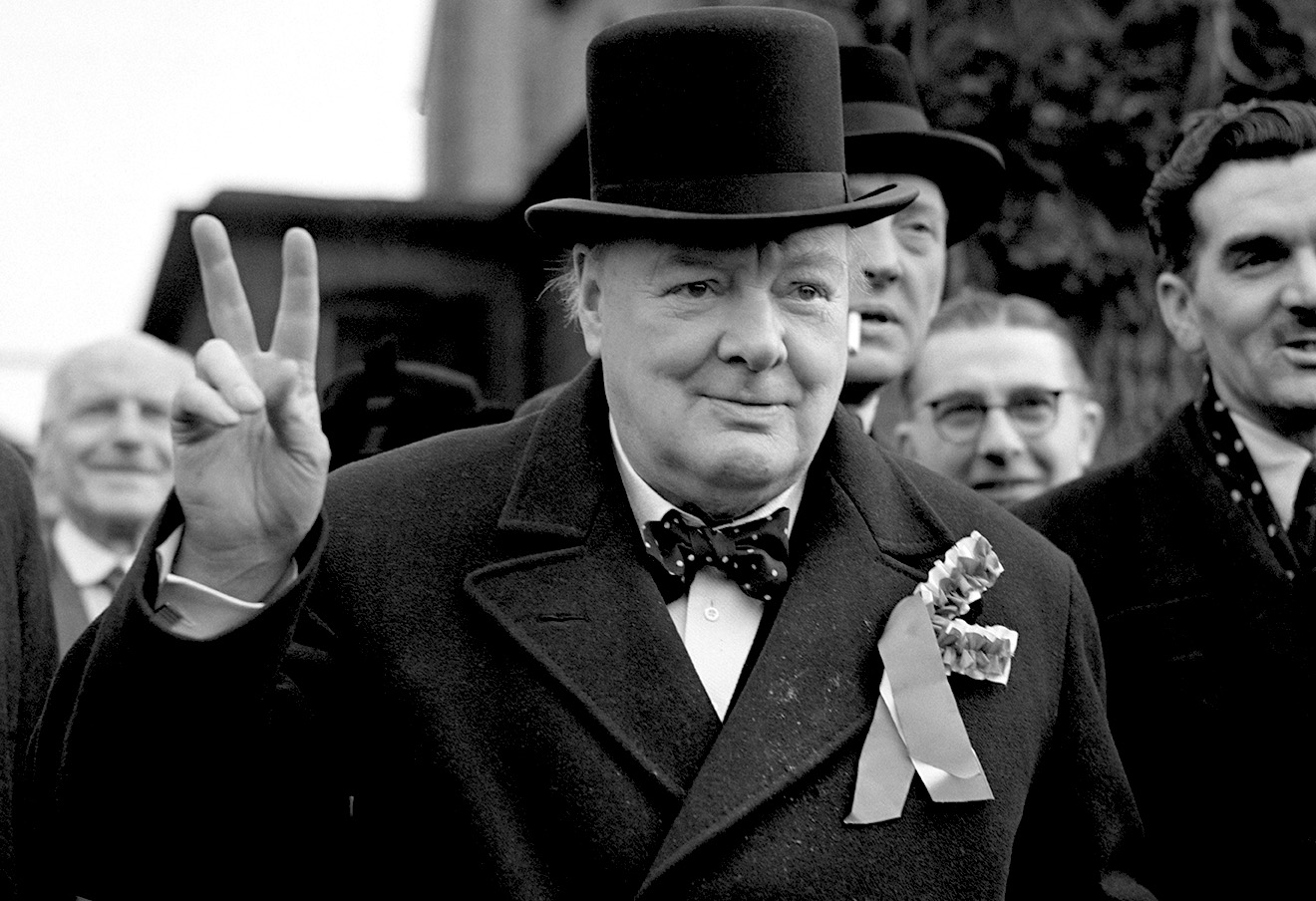 Churchill. Уинстон Черчилль. Черчилль премьер-министр Великобритании. Уинстон Черчилль премьер министр. Черчилль 1939.