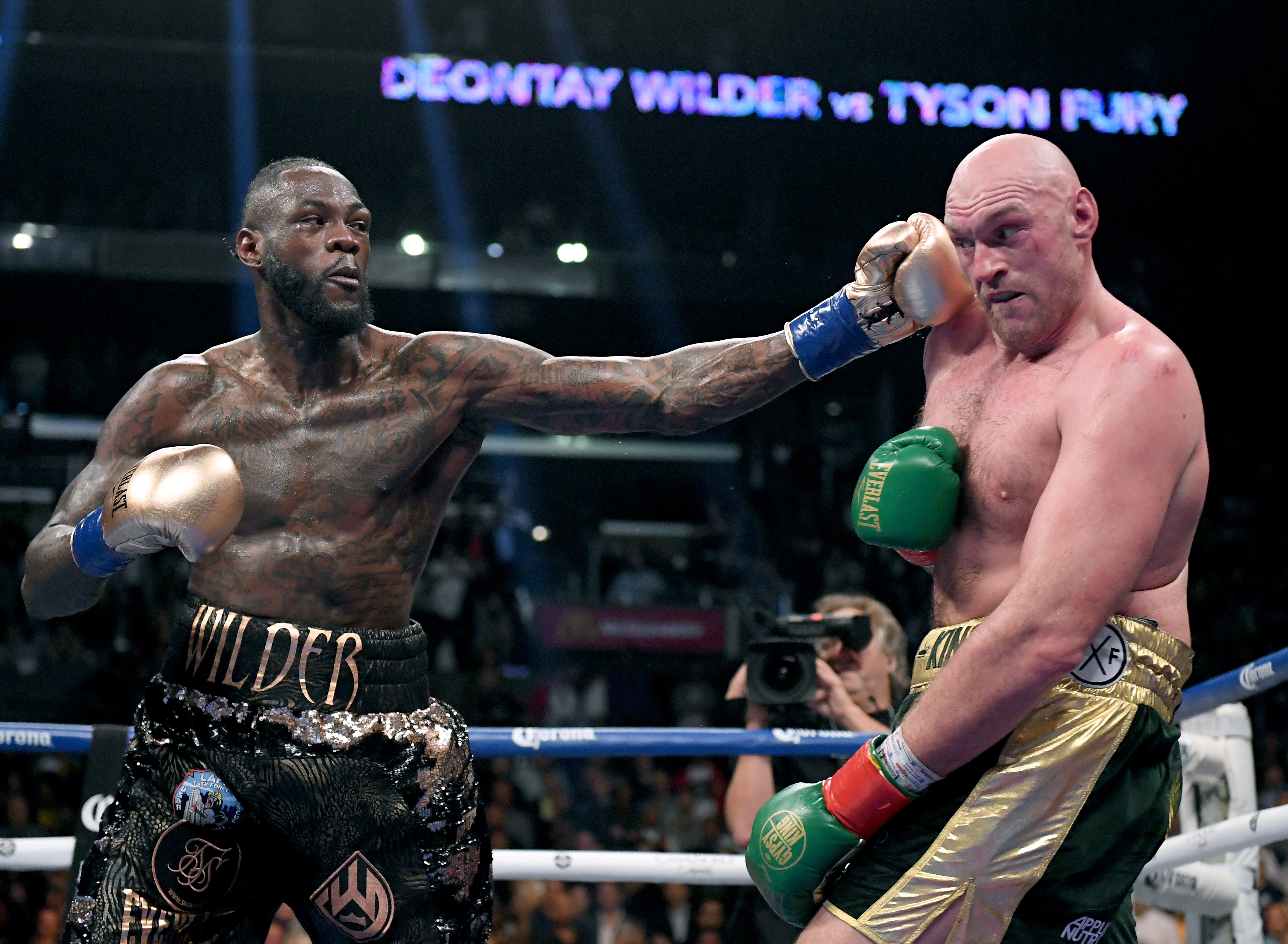 Deontay Wilder promises lots of blood!