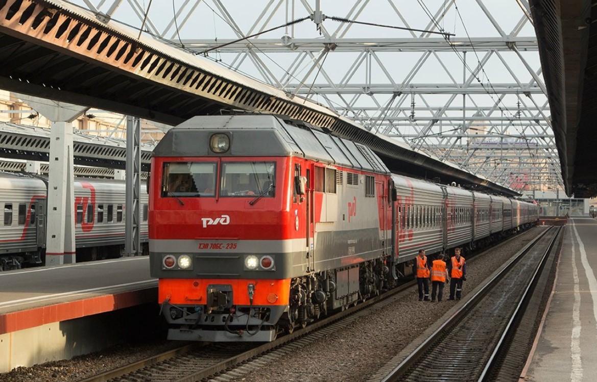 Russian train. Поезд РЖД. Скорый поезд. Поезд дальнего следования. Электричка РЖД.