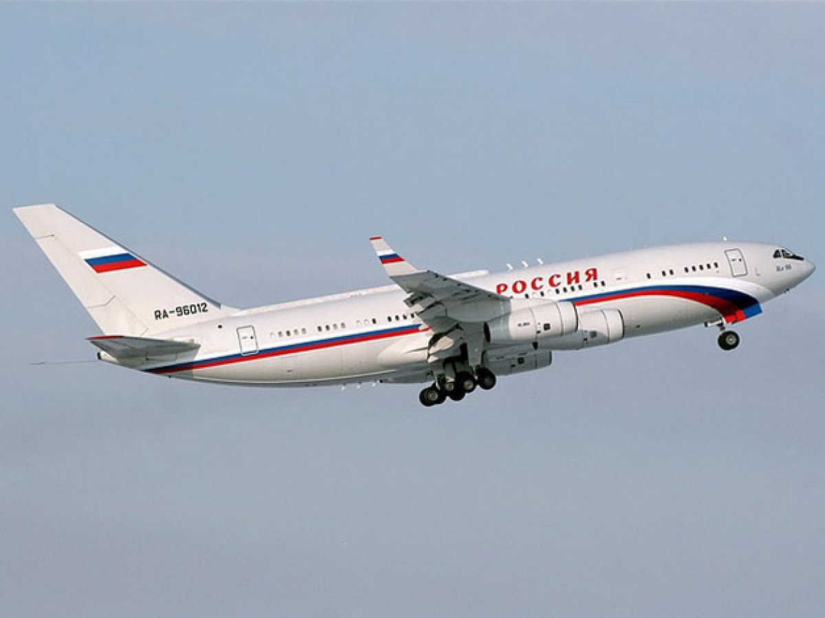 Борт номер 1 россия. Ил-96 президентский борт. Ил 96 борт 1. Ил-96-300 президентский салон.