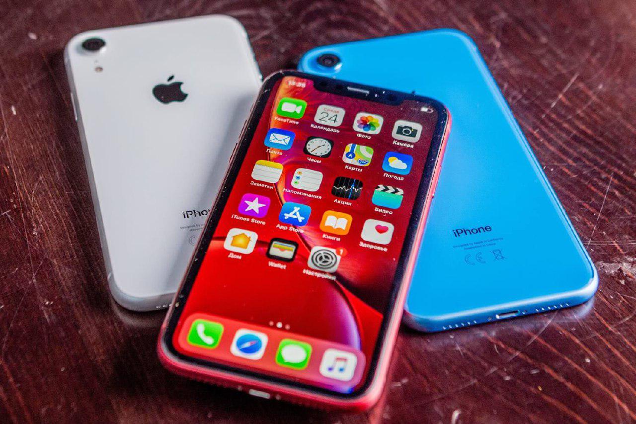 Выход iPhone XE не за горами: в сети показали рендеры компактного ...