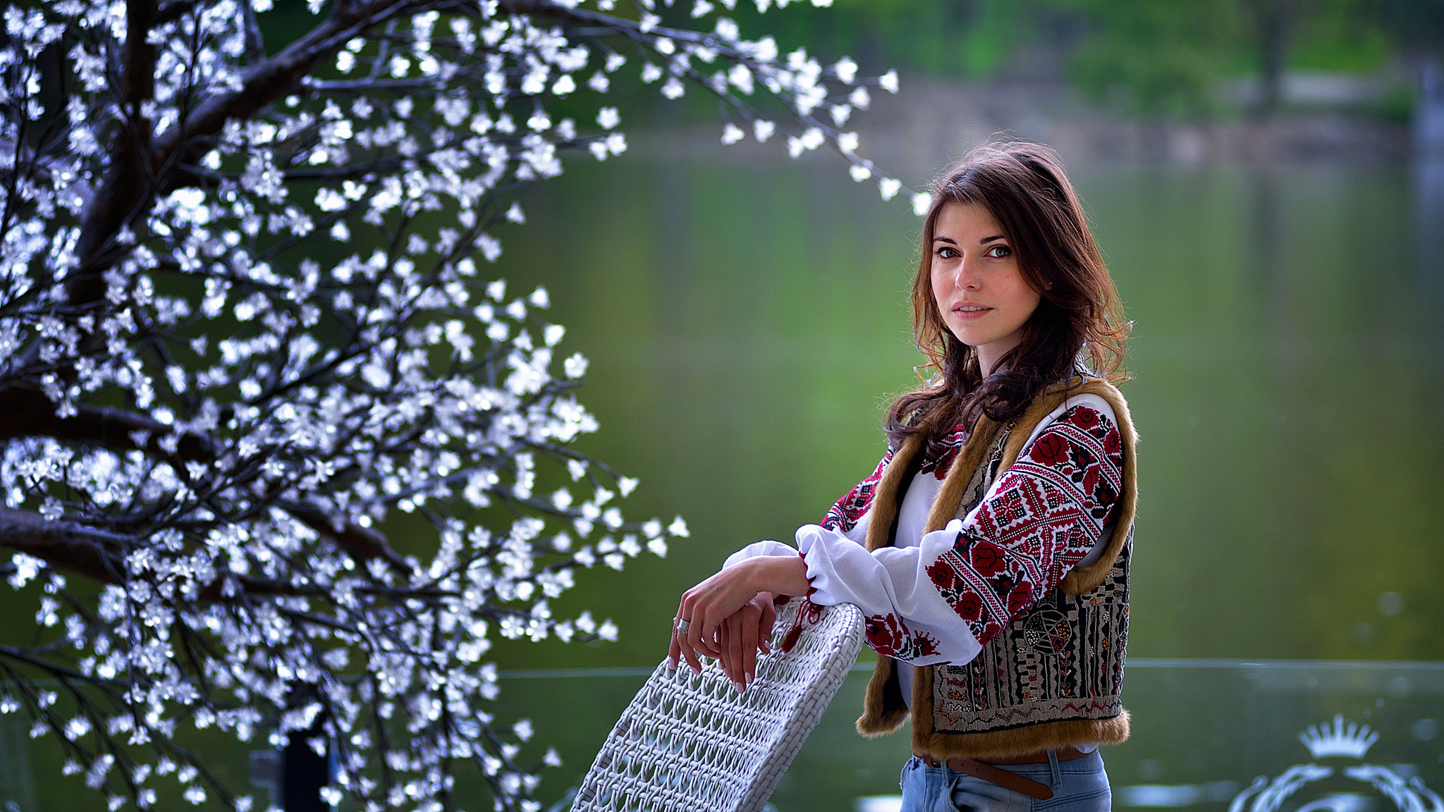 Blossom woman. Женщины в вышиванках. Красивые Украинки. Образ украинской красавицы. Апрельская девчонка.