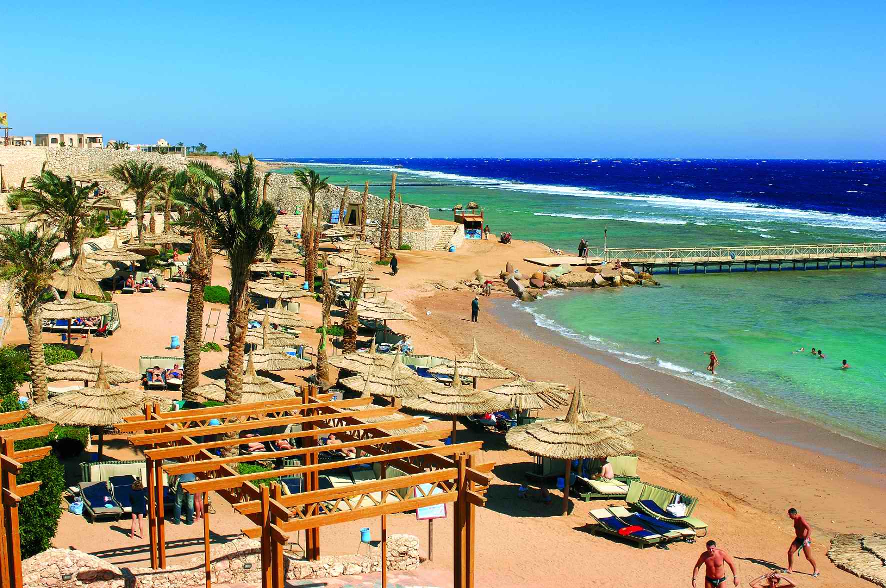 Nabq bay. Египет Шарм-Эль-Шейх пляжи. Пляжи Шарм Эль шейха. Город Эль Ариш Египет.