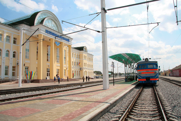 На Харьковщине ребенка раздавил поезд, родители поседели от горя: просто не заметил