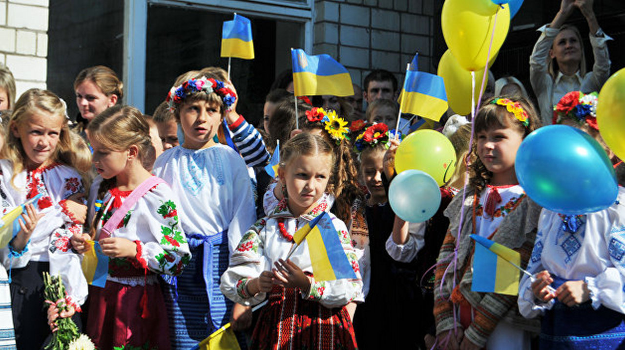 Привітання у віршах з 1 вересня: для дітей і старшокласників - ЗНАЙ ЮА