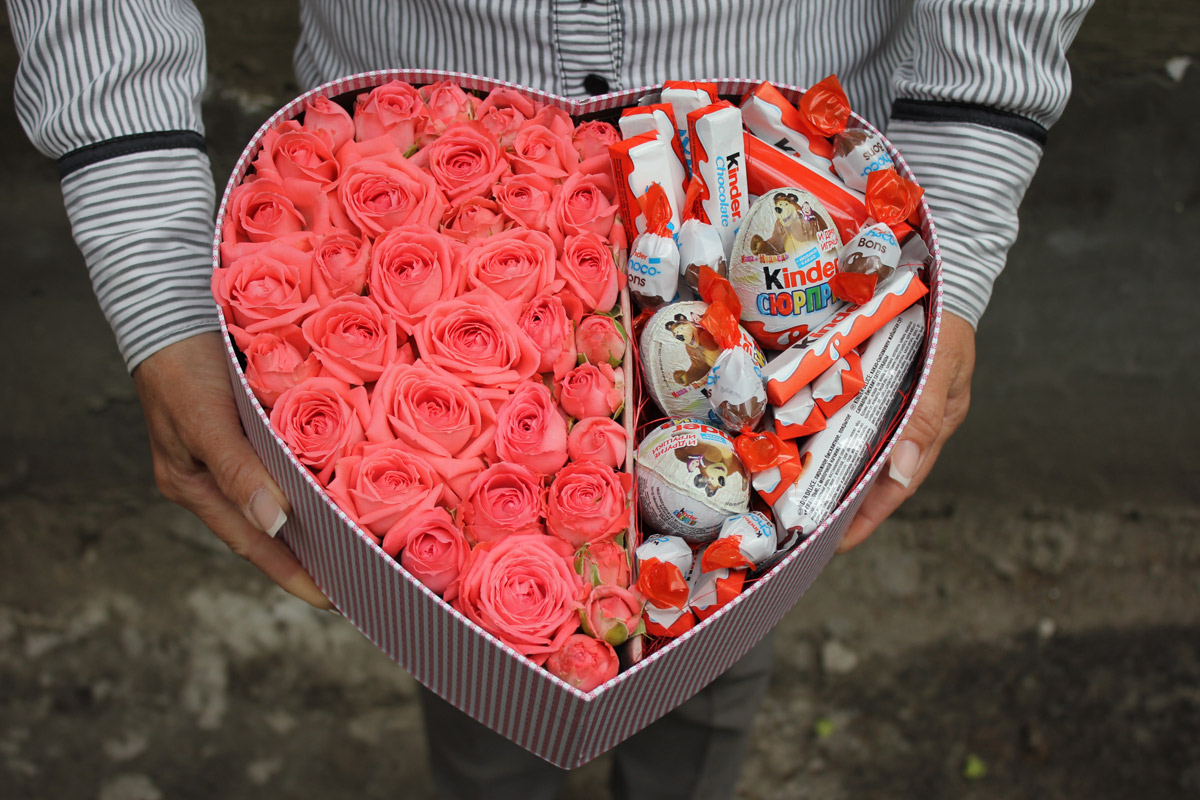 Цветы и Букеты на день Святого Валентина с Доставкой по Праге и Чехии 14 февраля | Urban Bloom