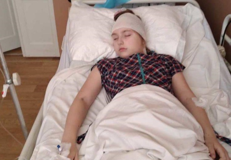 Галлюцинации и сильные боли — рак мозга съедает 11-летнюю украинку, ро