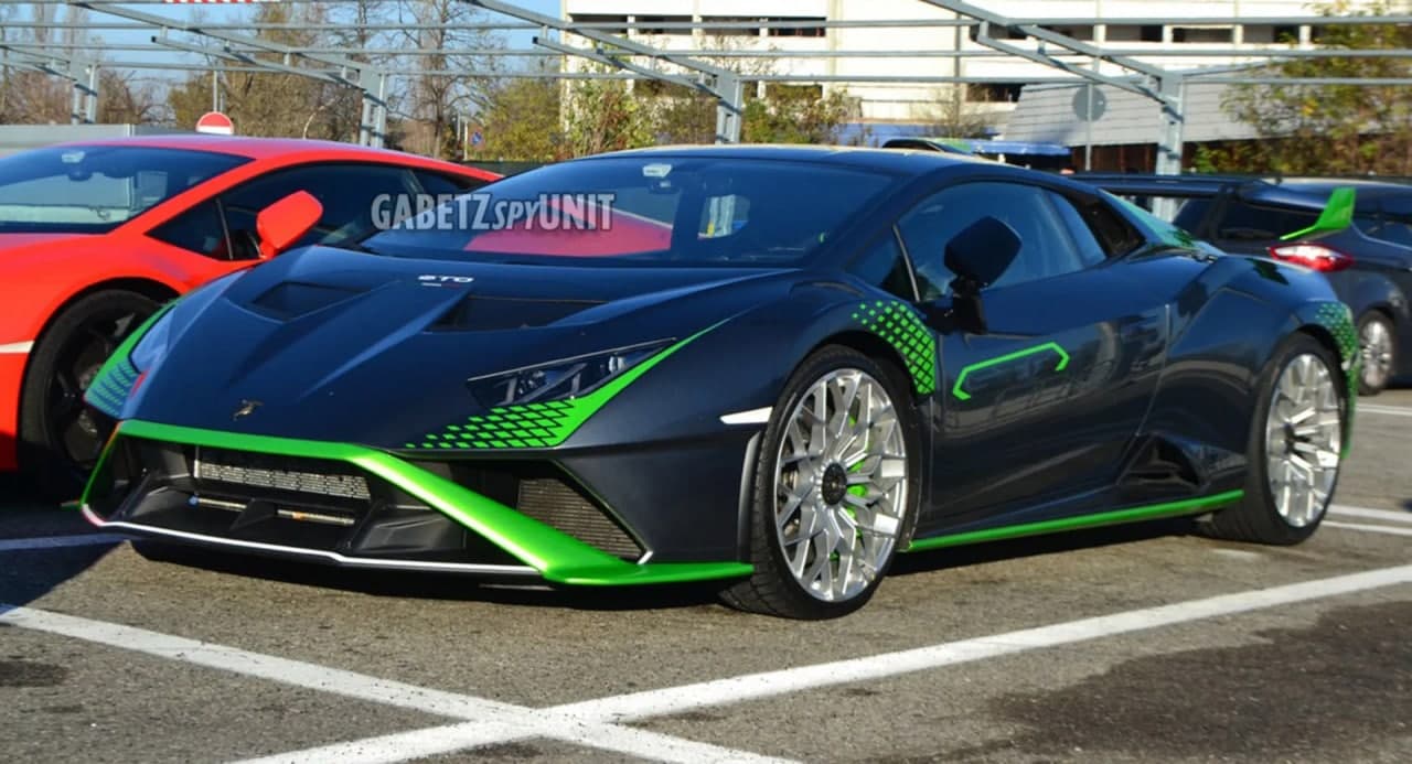 Самая быстрая Lamborghini Huracan STO 2021 в мире попала на камеру без  камуфляжа, фото - ЗНАЙ ЮА