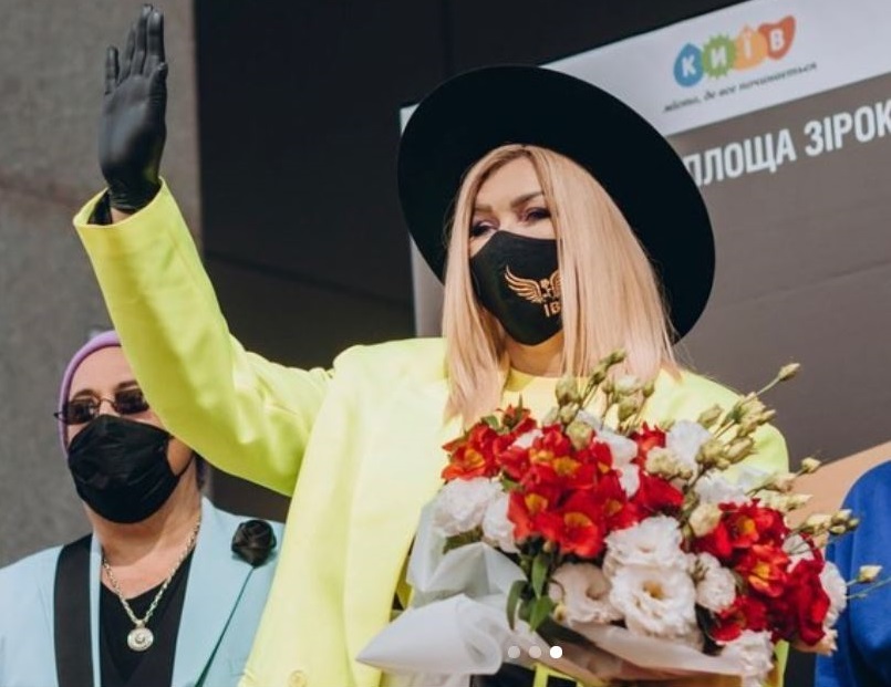 Бос әйелдерге арналған эротикалық массаж