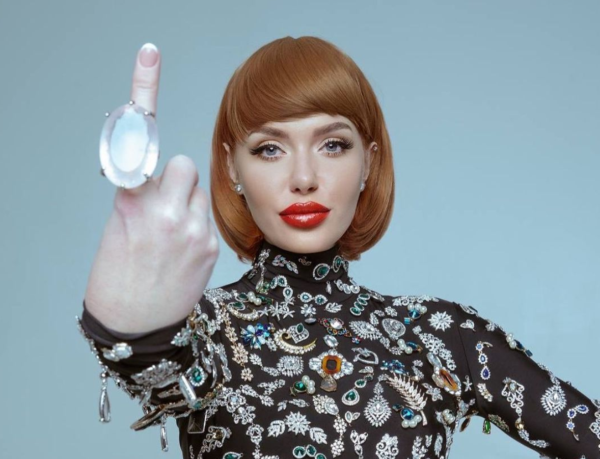 Слава Каминская вдали от Украины стала ближе к Алле Пугачевой: тут даже ...