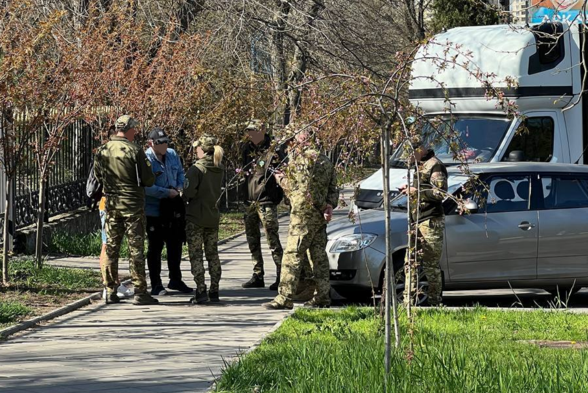 В Украине легковые авто ТЦК берут на учет: что грозит владельцам - ЗНАЙ ЮА